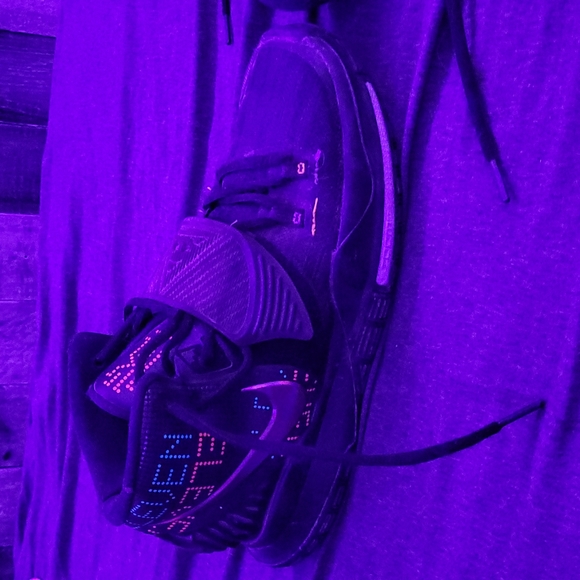 kyrie 5 s